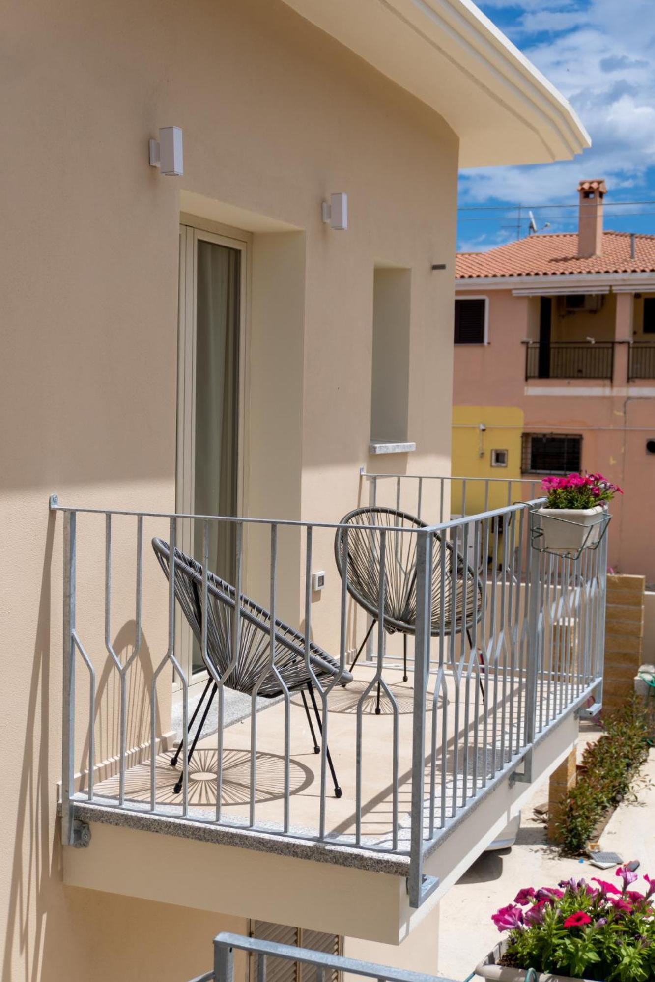 Dicciosu Guest House Budoni Εξωτερικό φωτογραφία